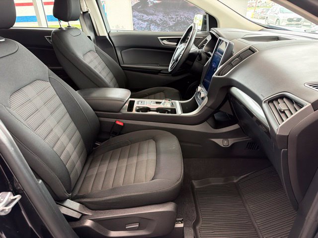 Certified 2023 Ford Edge SEL w/ Convenience Package AWD/4WD image 11