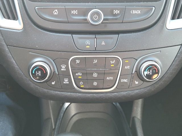 Used 2023 Chevrolet Malibu LT image 32