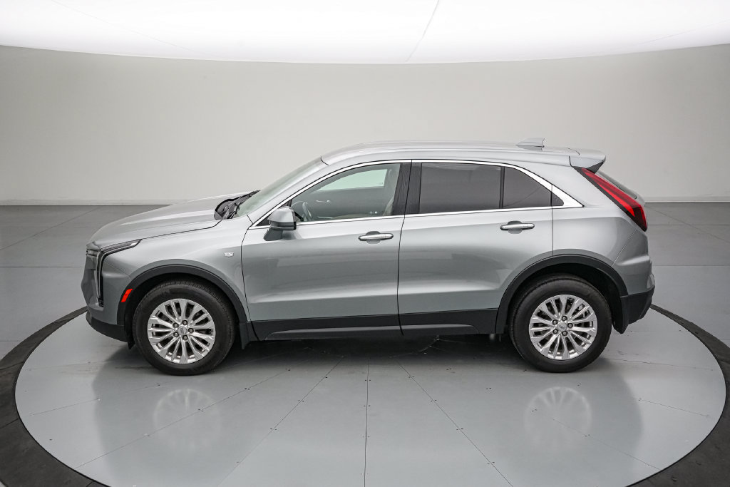Used 2024 Cadillac XT4 Luxury w/ LPO, Floor Liner Package AWD/4WD image 7