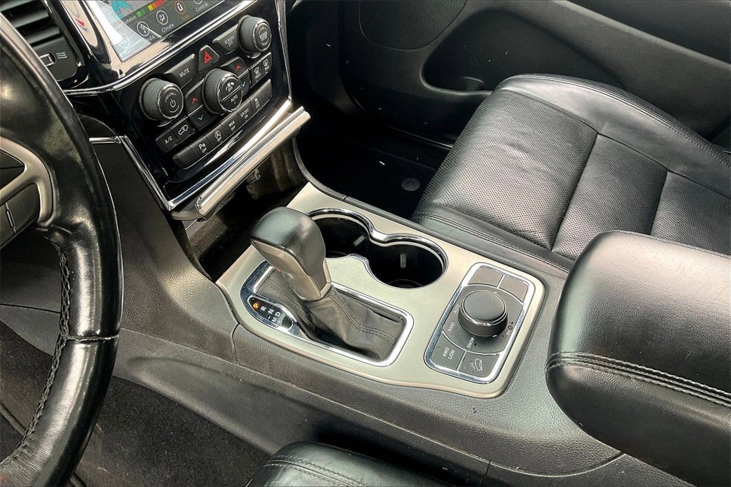 Used 2019 Jeep Grand Cherokee Limited w/ Luxury Group II image 15