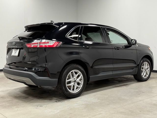 Certified 2023 Ford Edge SEL image 11