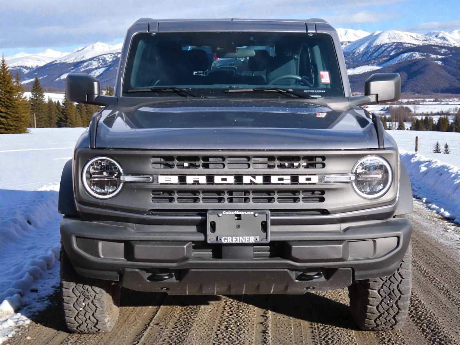 Certified 2025 Ford Bronco Base image 9
