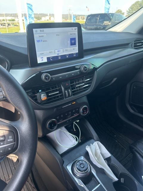 Certified 2025 Ford Escape Active image 6