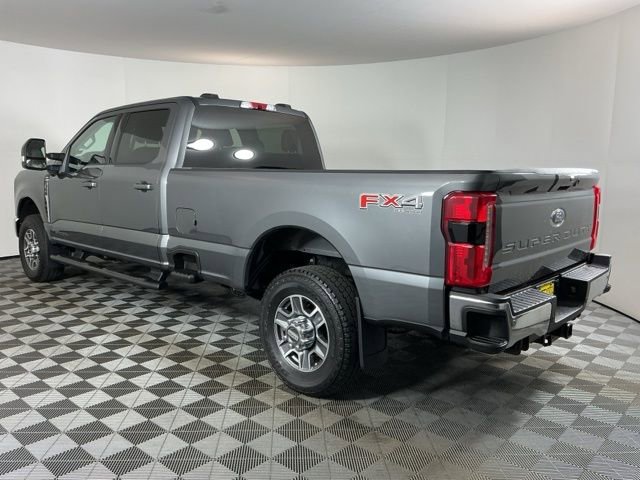 Certified 2025 Ford F350 Lariat w/ FX4 Off-Road Package AWD/4WD image 6