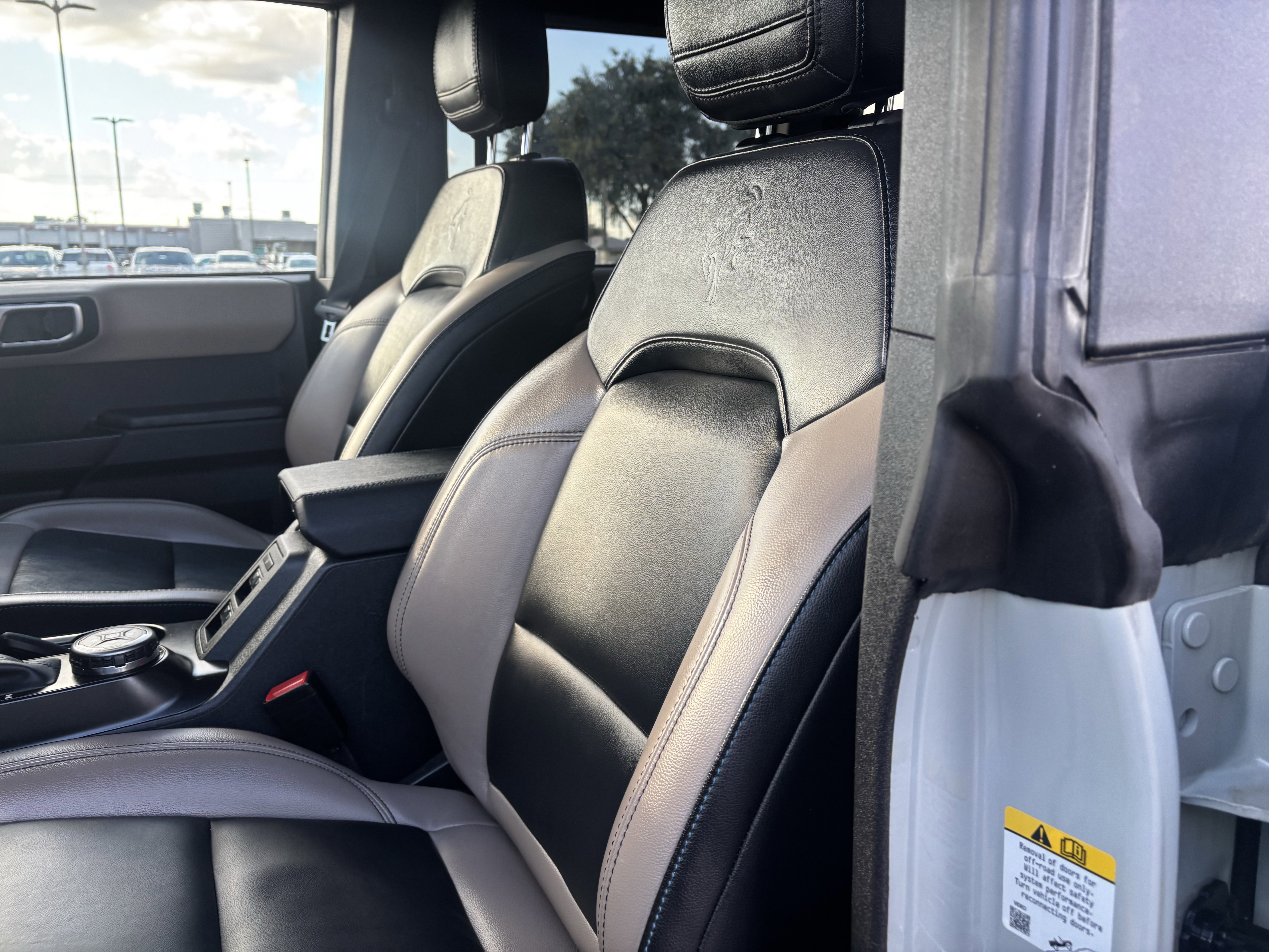 Certified 2024 Ford Bronco Wildtrak image 11