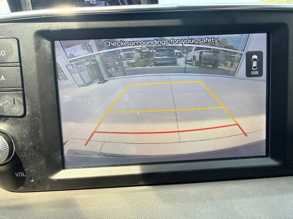 Used 2019 Hyundai Santa Fe SEL FWD image 6
