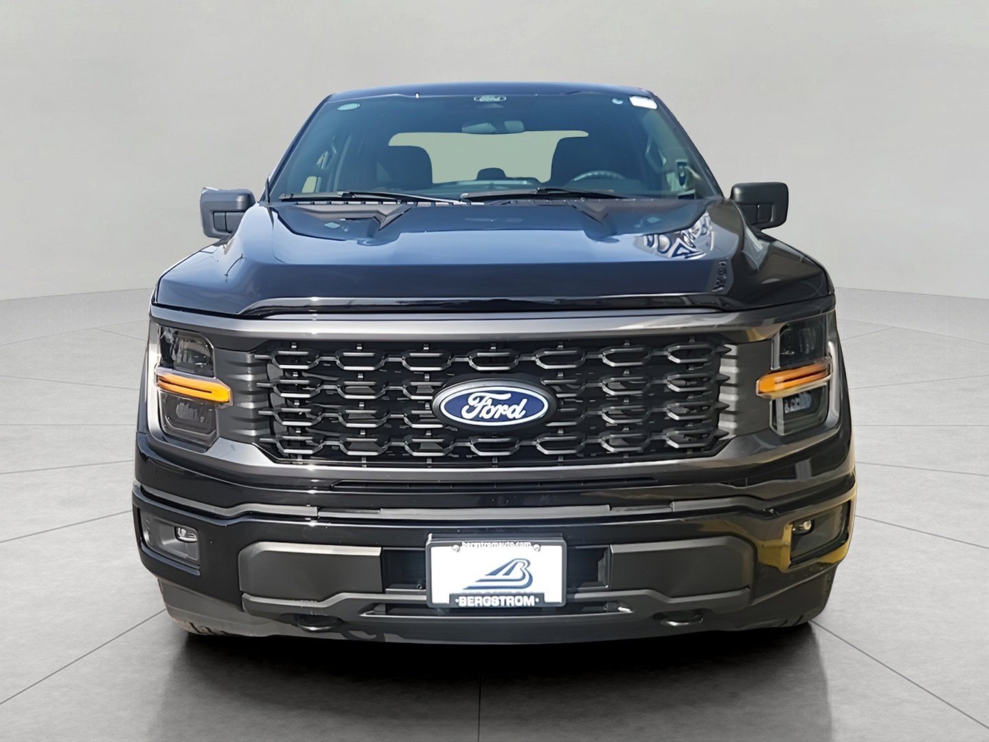 Certified 2024 Ford F150 STX w/ Mobile Office Package image 4
