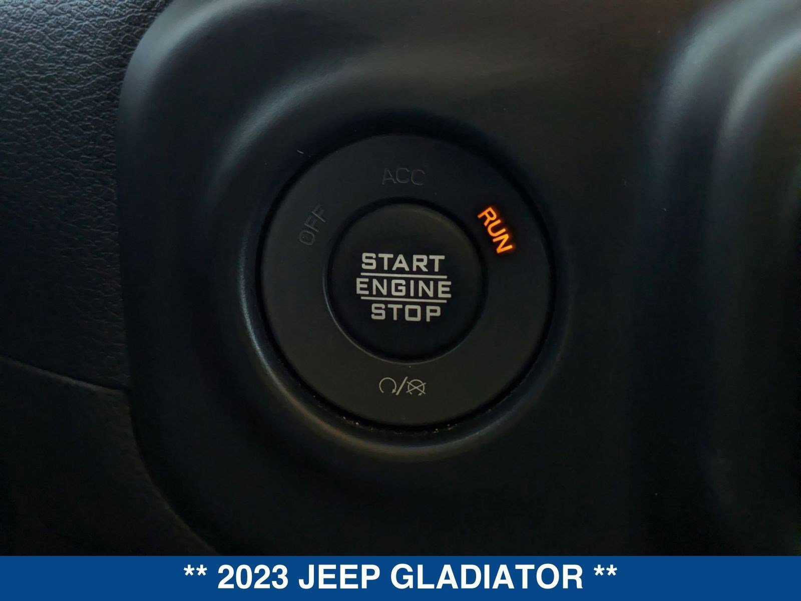 Used 2023 Jeep Gladiator Overland image 33