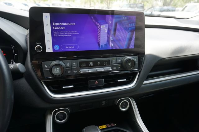 Used 2024 Toyota Grand Highlander FWD image 4
