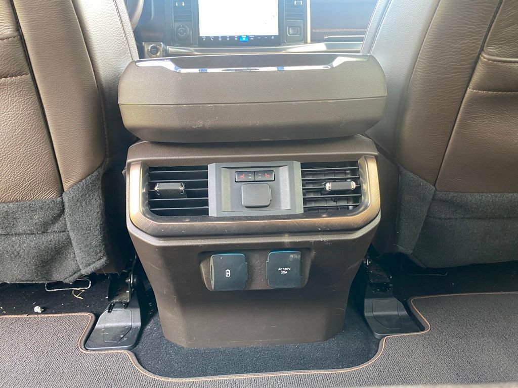 Certified 2025 Ford F150 King Ranch AWD/4WD image 33