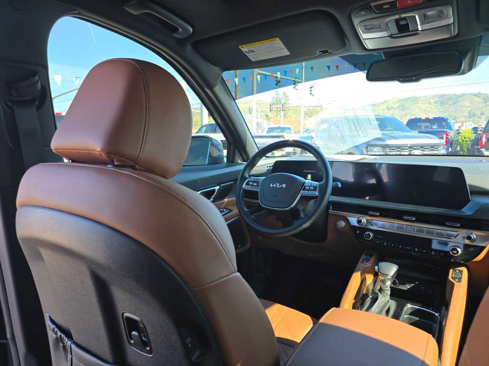 Used 2025 Kia Telluride EX X-Line image 10