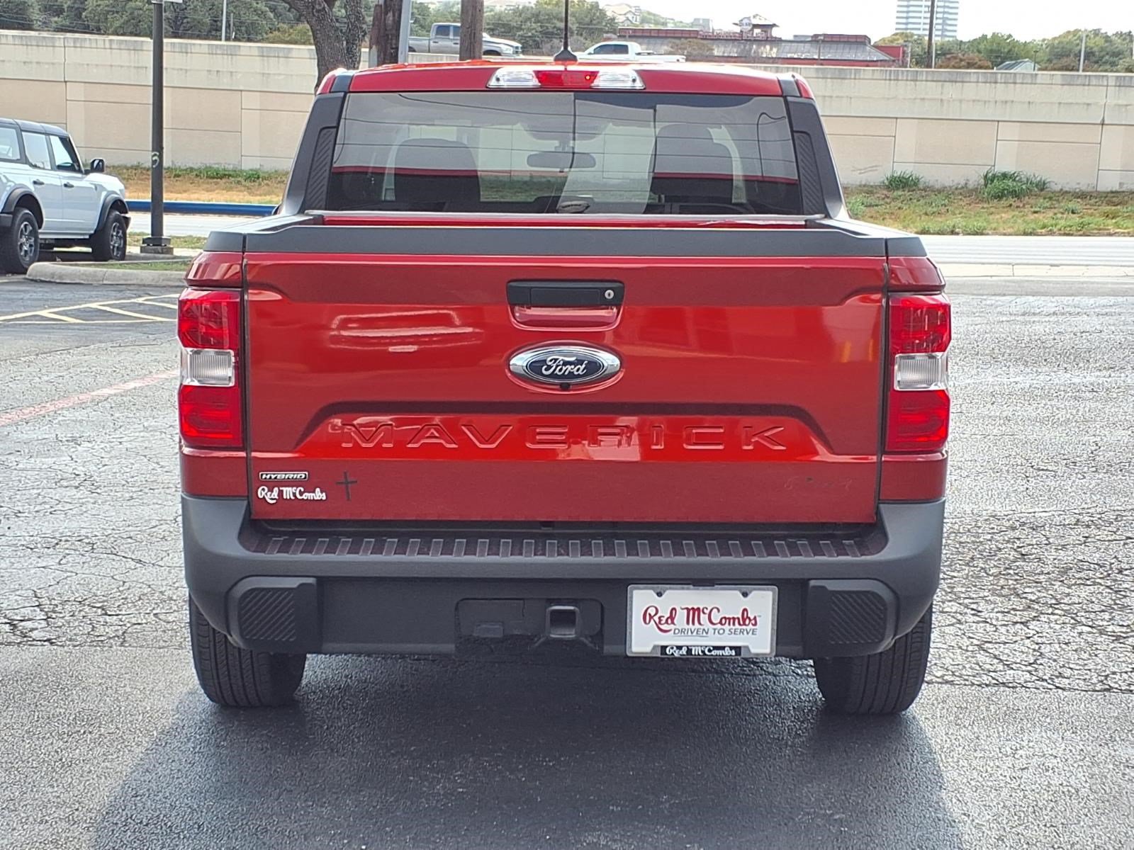 Certified 2024 Ford Maverick XLT FWD image 6