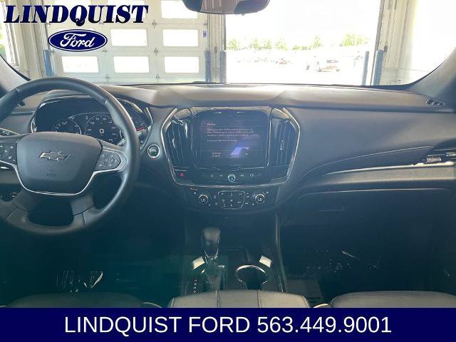 Used 2023 Chevrolet Traverse Premier w/ Redline Edition AWD/4WD image 12