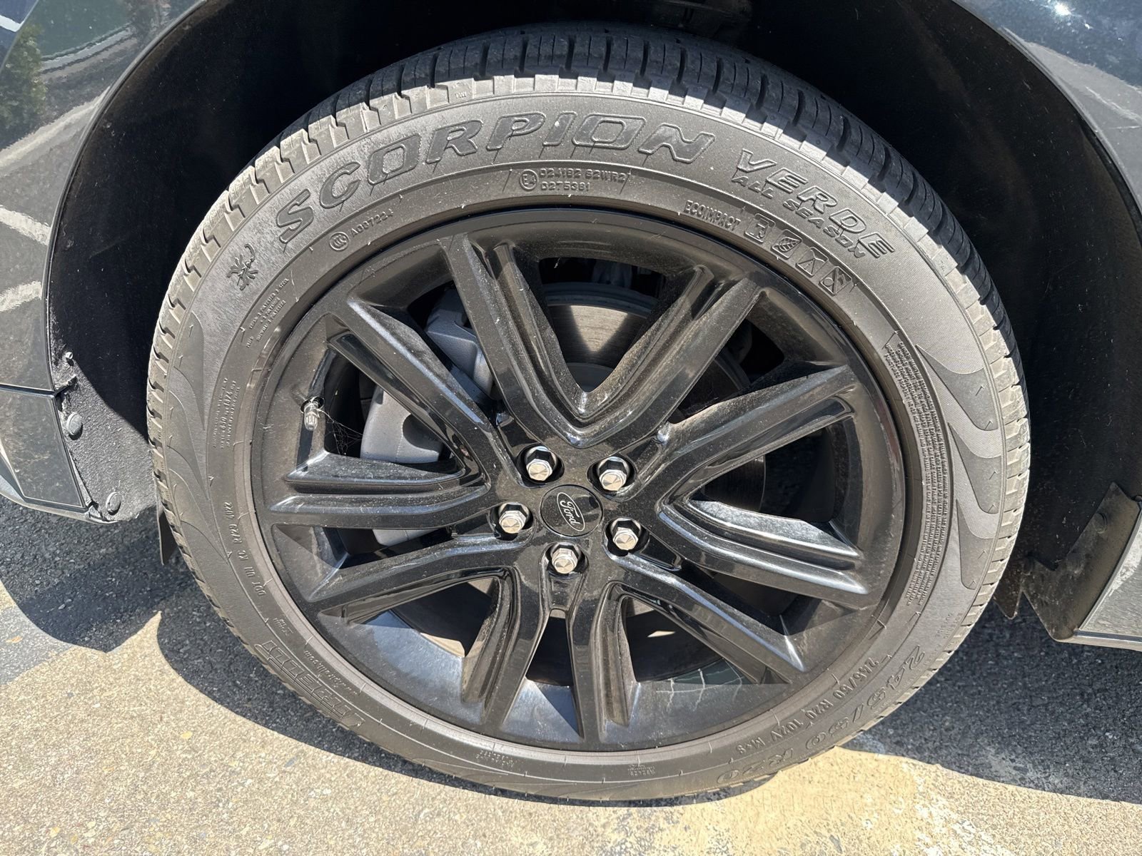 Certified 2023 Ford Edge ST-Line AWD/4WD image 16