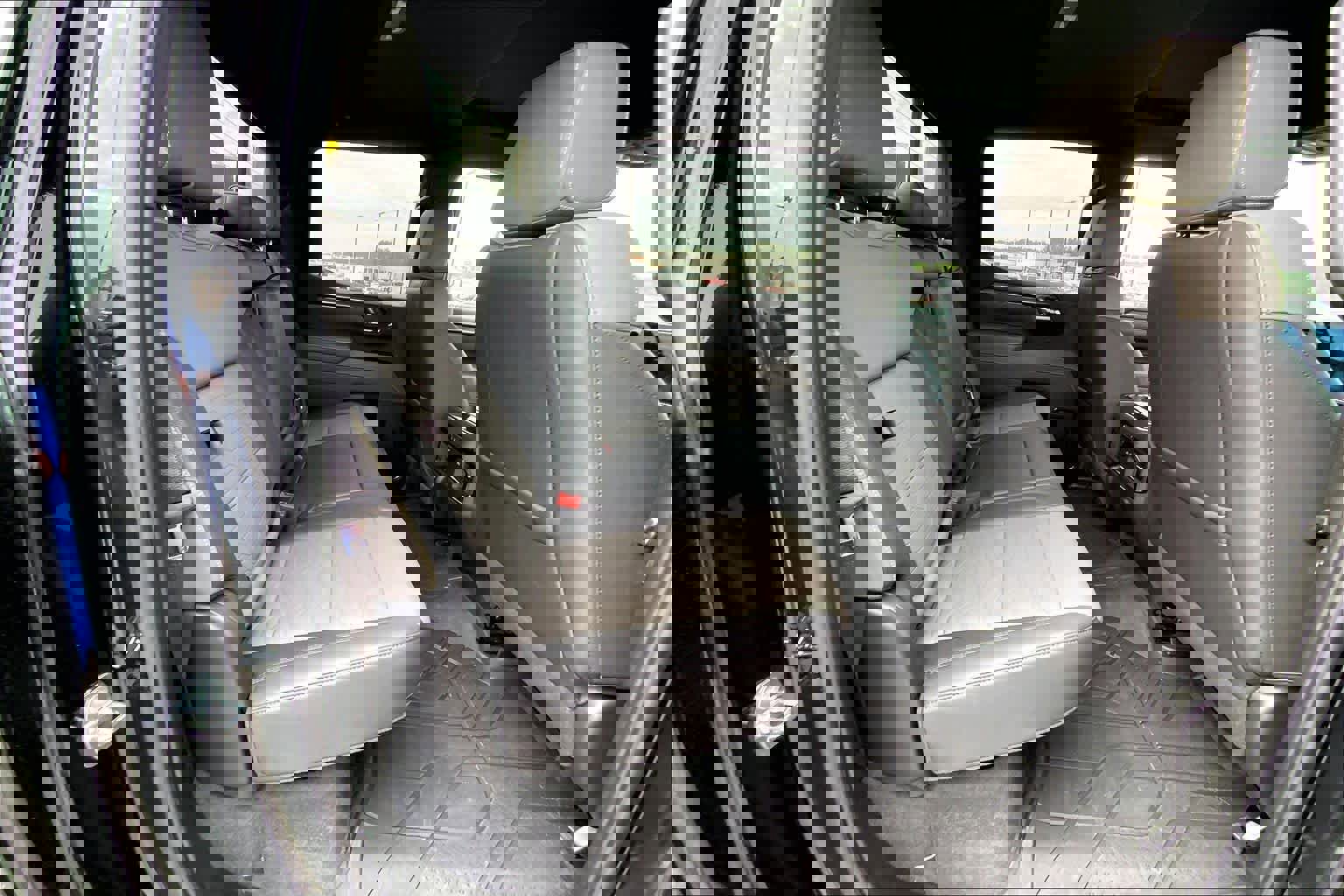 Used 2023 Chevrolet Silverado 1500 ZR2 w/ Technology Package image 19