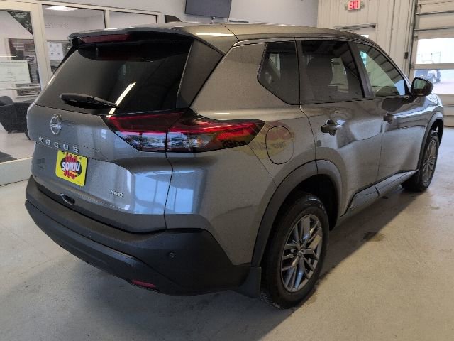 Used 2022 Nissan Rogue S AWD/4WD image 5