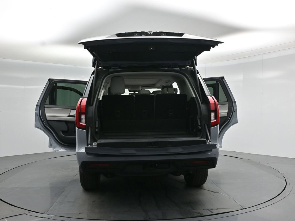 Certified 2025 Ford Expedition Active AWD/4WD image 34