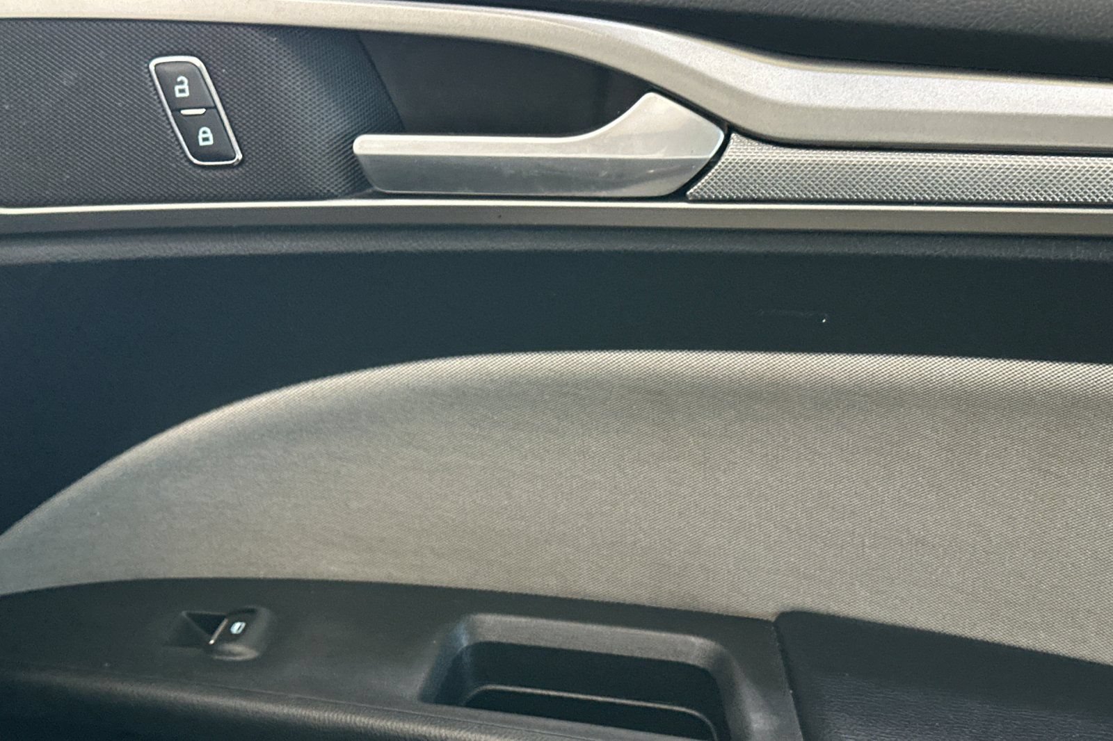 Certified 2019 Ford Fusion S FWD image 17