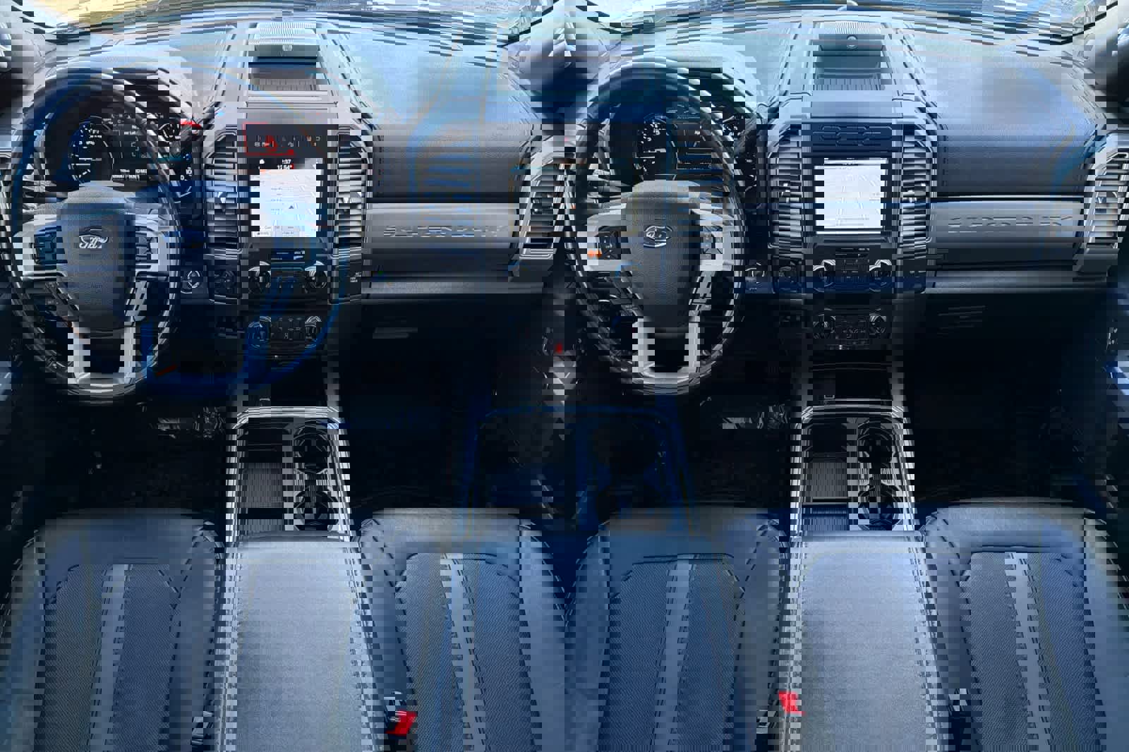 Certified 2019 Ford F350 Platinum w/ Platinum Ultimate Package image 9