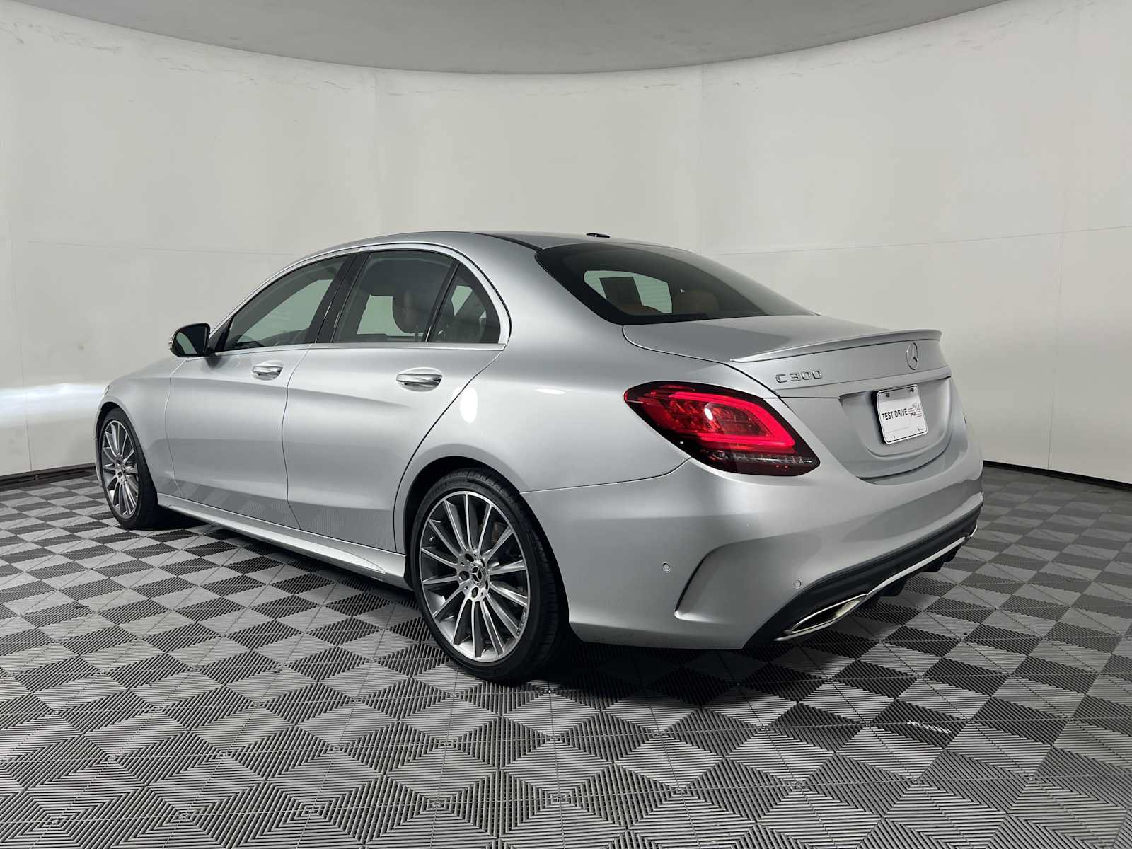 Used 2020 Mercedes-Benz C 300 Sedan image 6