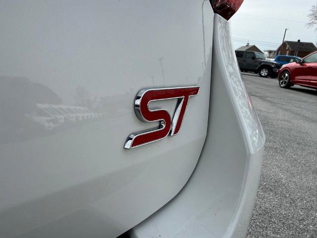 Certified 2023 Ford Explorer ST w/ Equipment Group 401A image 12