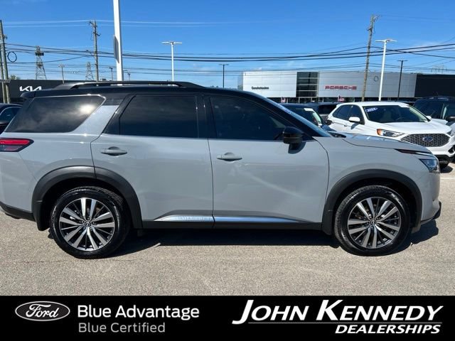 Used 2022 Nissan Pathfinder Platinum w/ Cargo Package AWD/4WD image 5