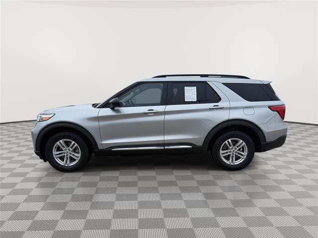 Certified 2023 Ford Explorer XLT AWD/4WD image 4