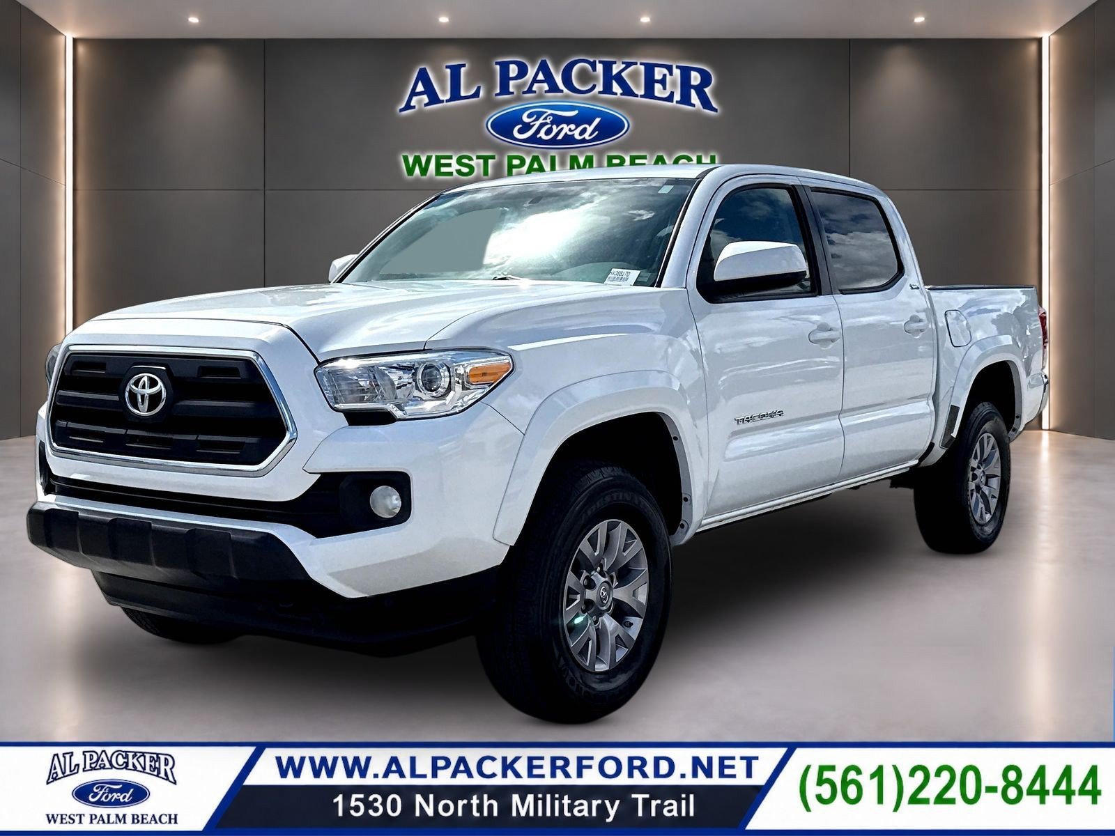 Used 2017 Toyota Tacoma SR5 w/ SR5 Appearance Package (SM)