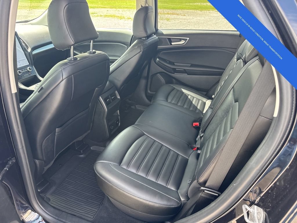 Certified 2022 Ford Edge SEL w/ Convenience Package AWD/4WD image 17