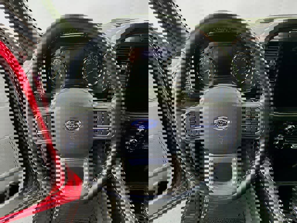 Certified 2022 Ford F150 XLT w/ Equipment Group 302A High image 19