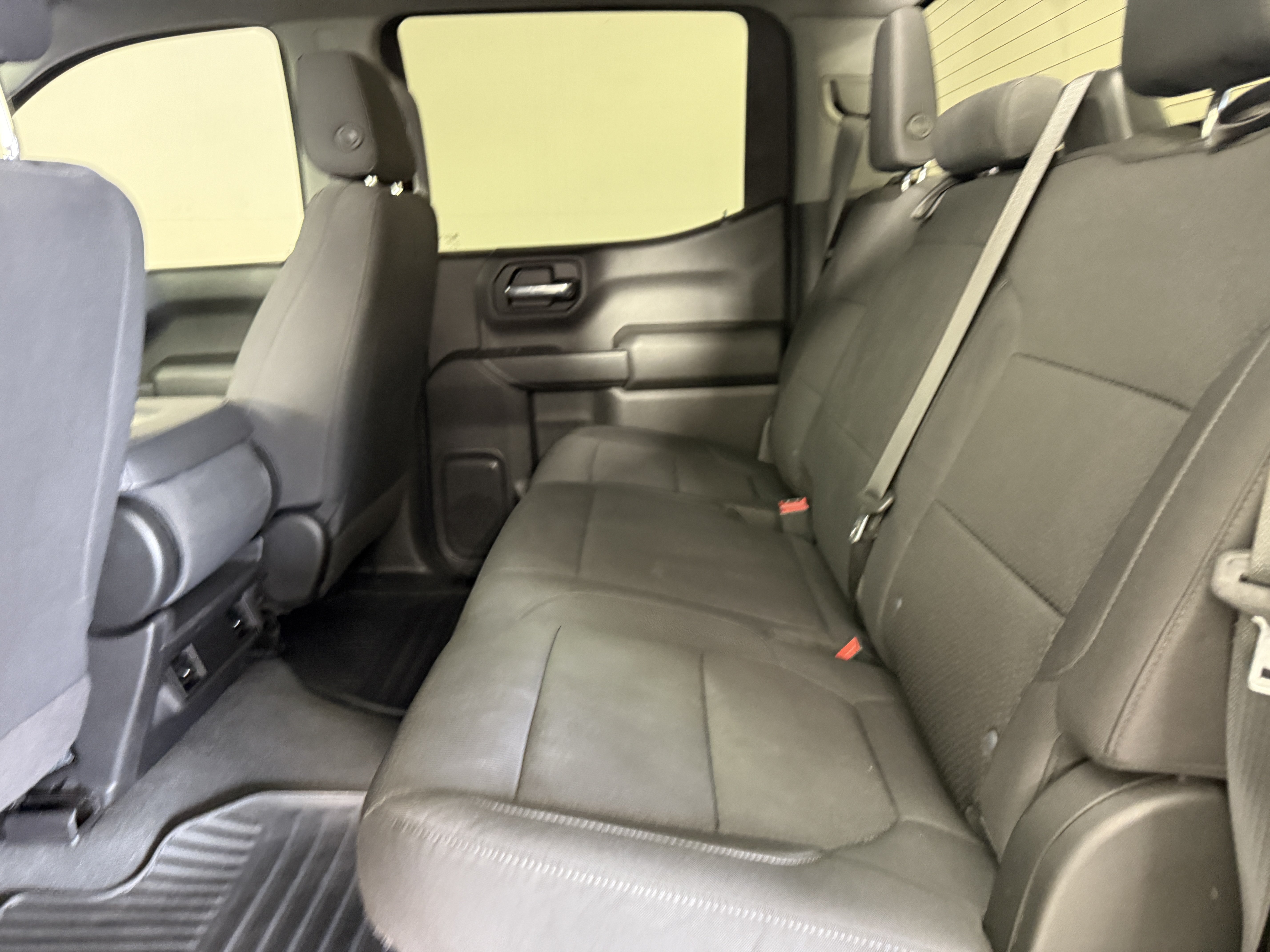 Used 2021 Chevrolet Silverado 1500 Custom RWD image 14