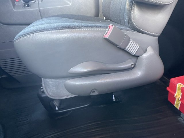 Used 2024 Chevrolet Express 2500 Work Van w/ Driver Convenience Package image 15