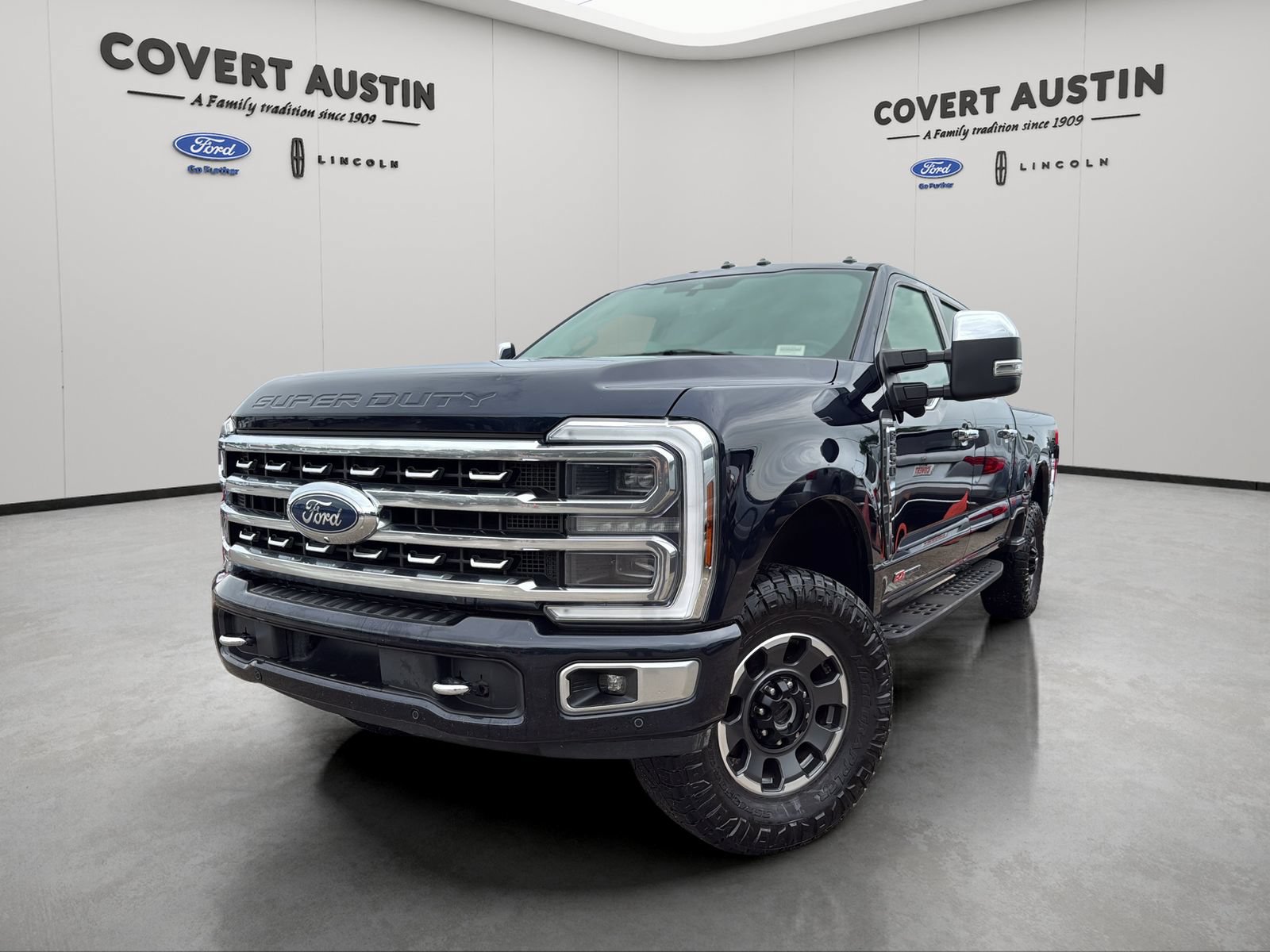 Certified 2024 Ford F250 Platinum w/ Tremor Off-Road Package AWD/4WD image 2