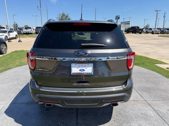 Certified 2018 Ford Explorer Limited FWD image 5