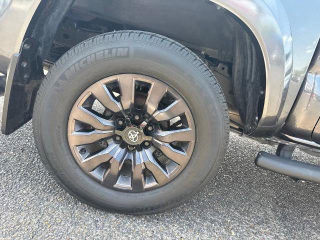 Used 2023 Toyota Tacoma Limited w/ Nightshade Package AWD/4WD image 9
