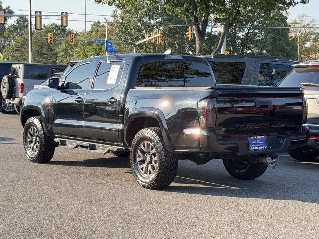 Used 2023 Toyota Tacoma SR5 w/ Technology Package AWD/4WD image 4