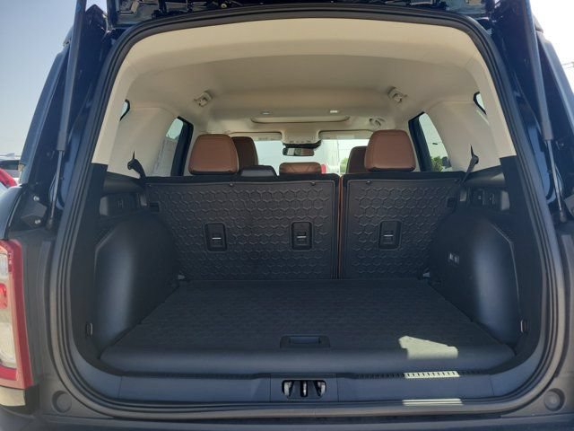 Certified 2022 Ford Bronco Sport Badlands w/ Premium Package AWD/4WD image 9