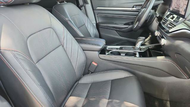 Used 2023 Nissan Altima 2.0 SR FWD image 36