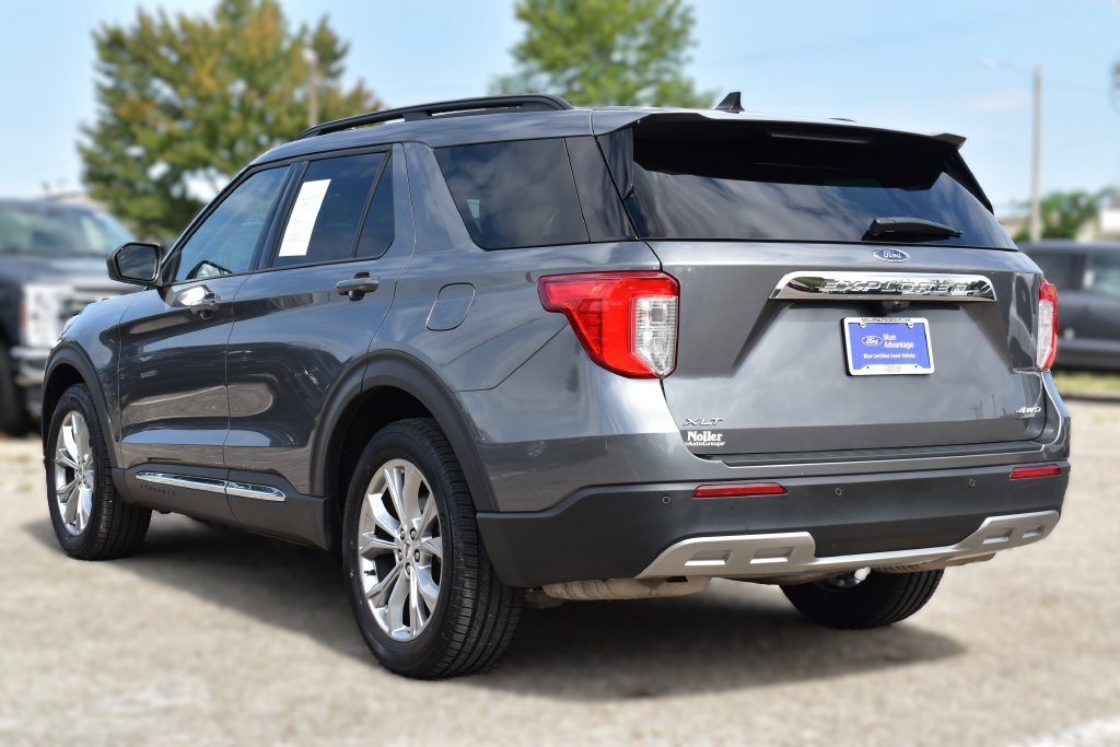 Certified 2024 Ford Explorer XLT w/ Equipment Group 202A AWD/4WD image 9