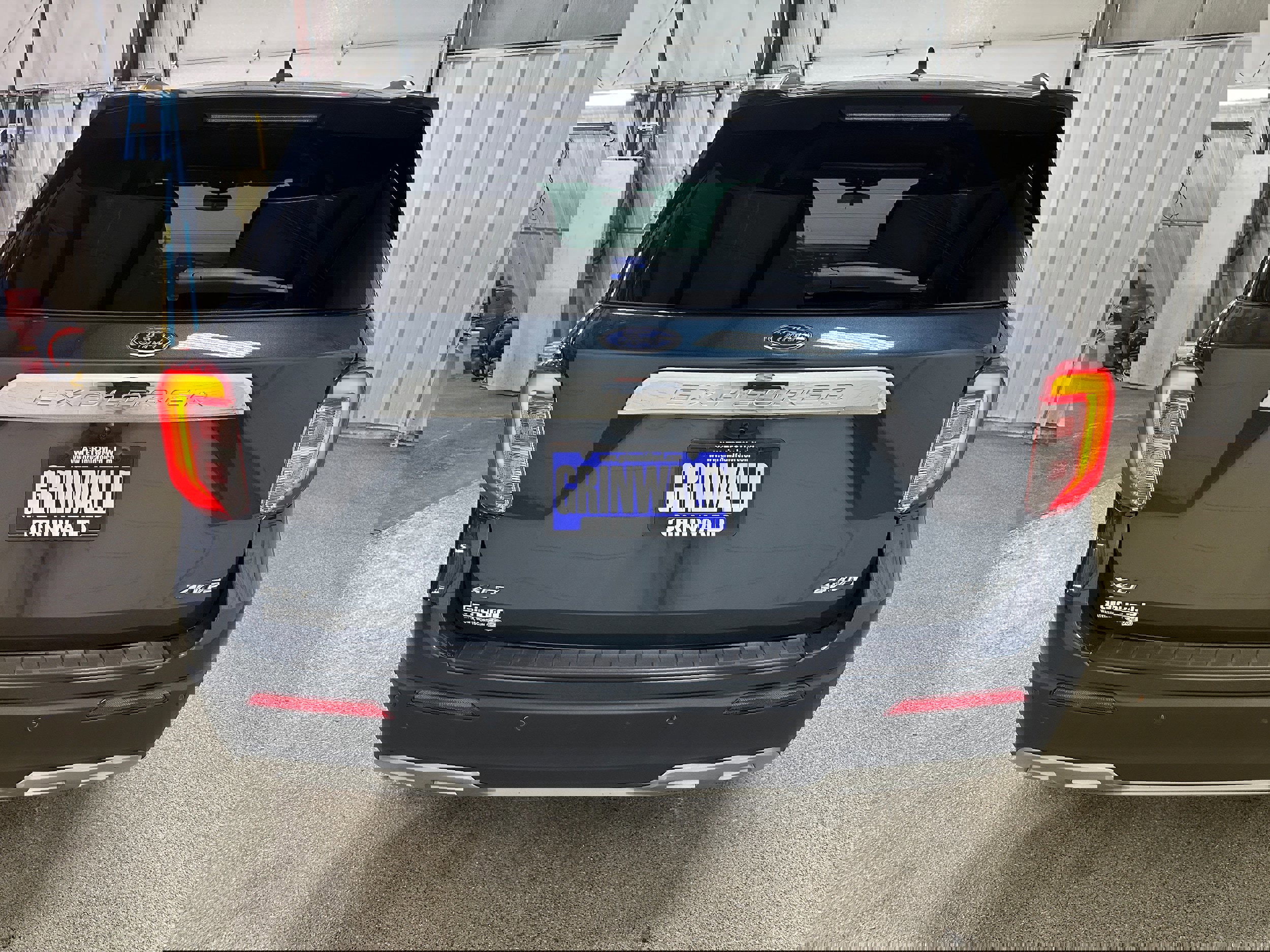 Certified 2023 Ford Explorer XLT w/ Equipment Group 202A image 4