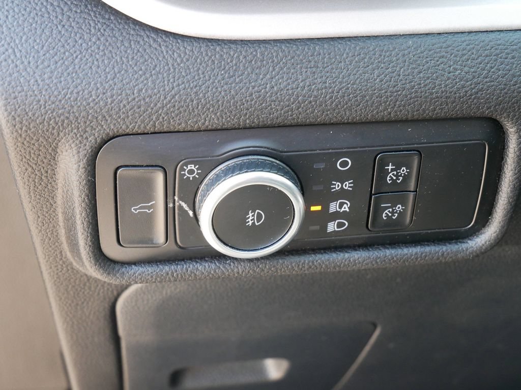 Certified 2024 Ford Explorer XLT AWD/4WD image 19