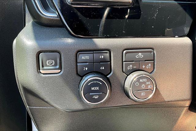 Used 2024 Chevrolet Silverado 1500 LT Trail Boss w/ Protection Package AWD/4WD image 32
