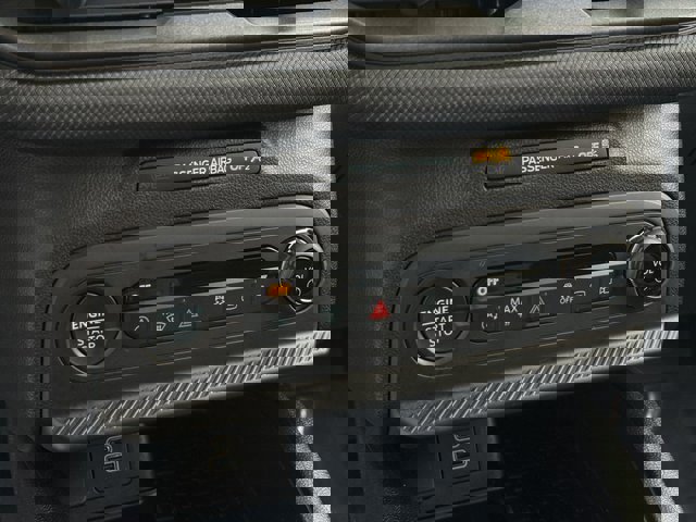 Certified 2025 Ford Bronco Sport Big Bend w/ Convenience Package image 19