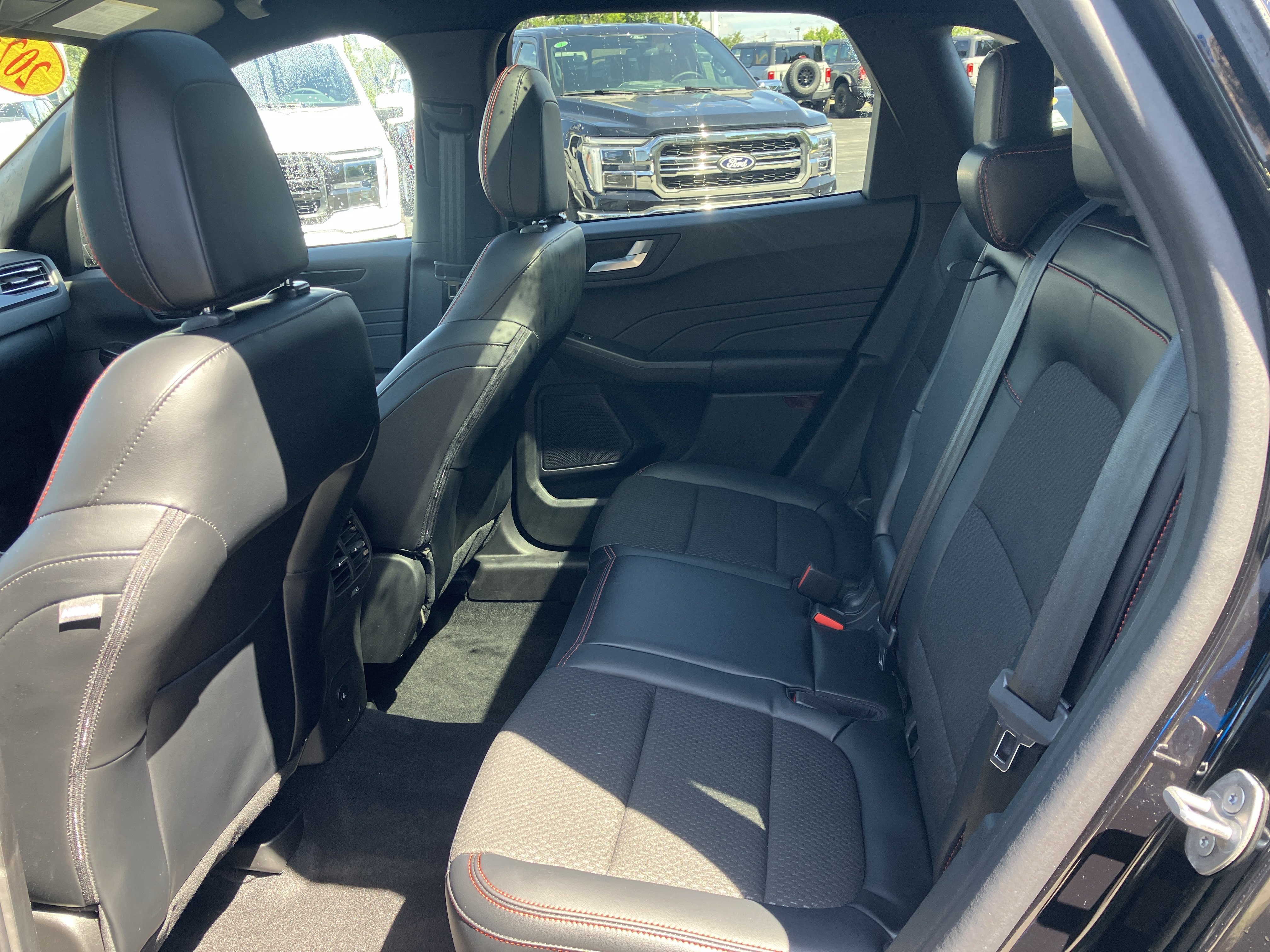 Certified 2023 Ford Escape ST-Line w/ Tech Pack #1 AWD/4WD image 16