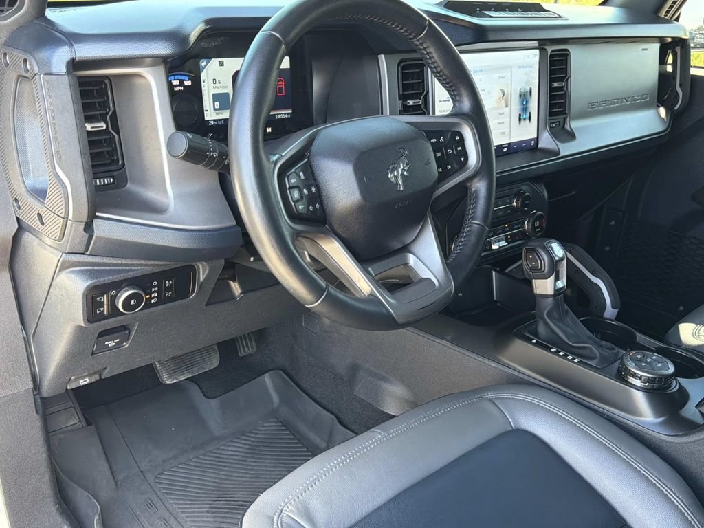 Certified 2023 Ford Bronco Outer Banks w/ Sasquatch Package AWD/4WD image 12
