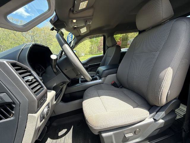 Certified 2022 Ford F250 XLT w/ Black Appearance Package AWD/4WD image 11