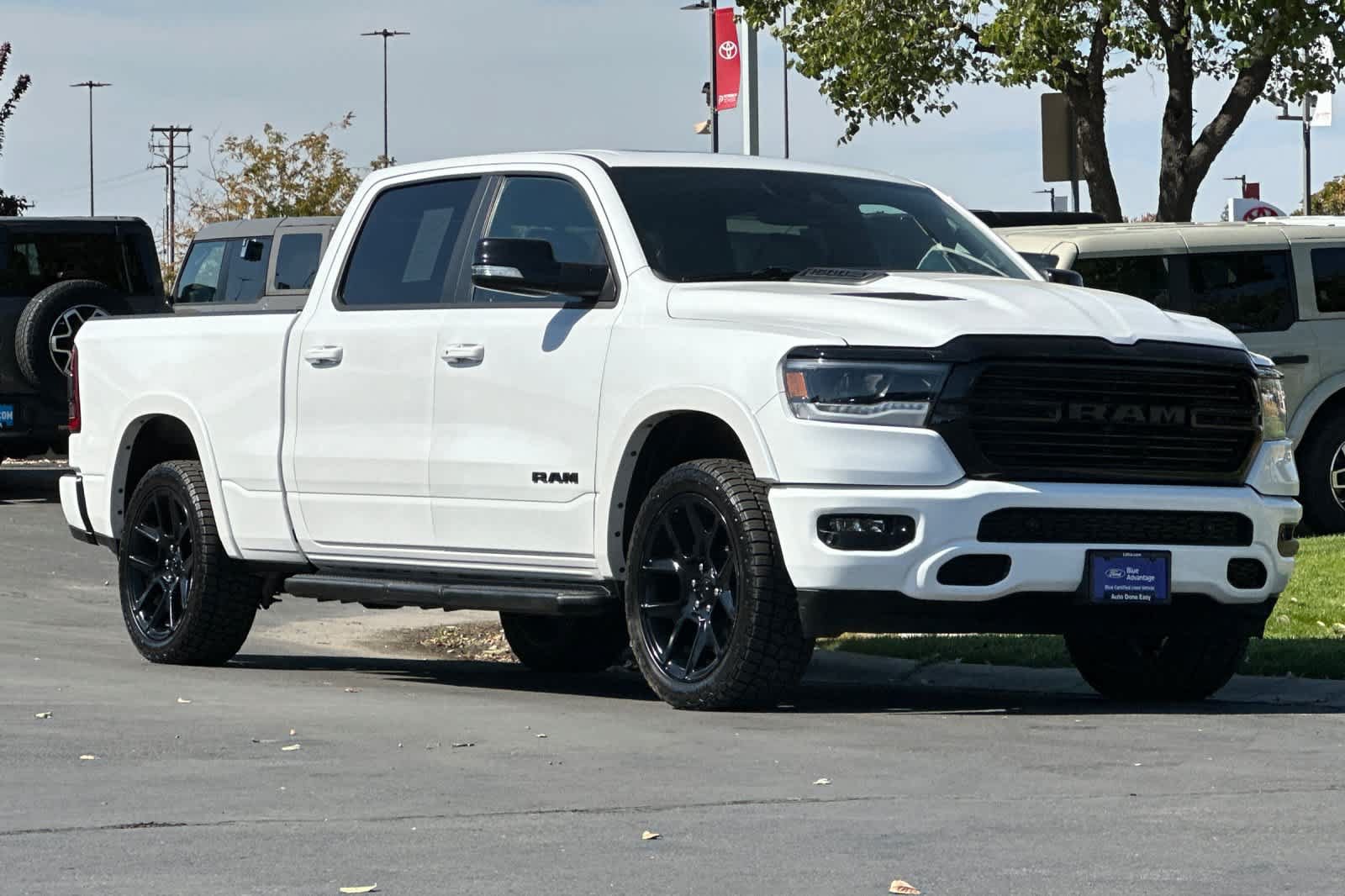 Used 2022 RAM 1500 Laramie AWD/4WD image 9