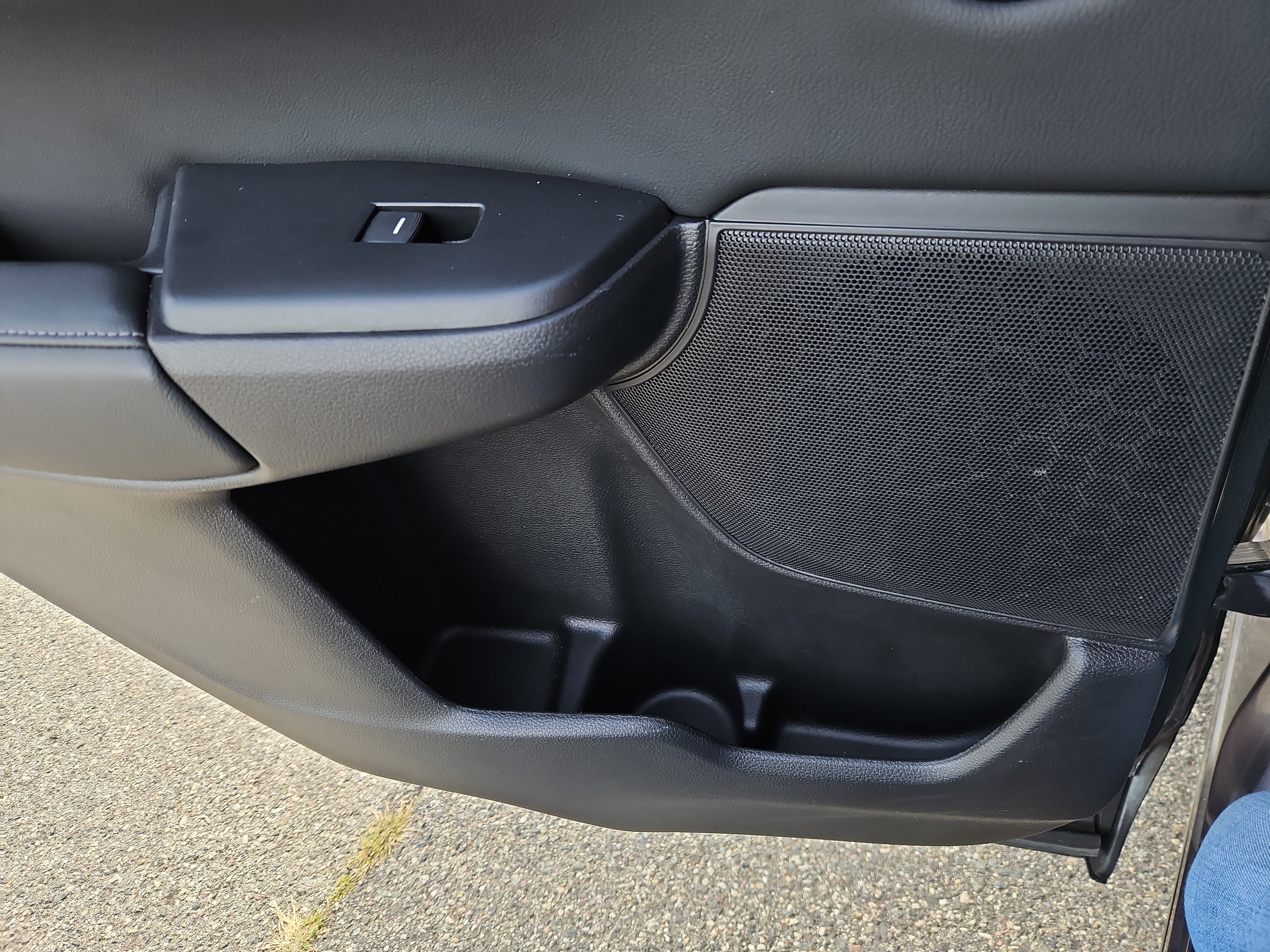 Used 2020 Honda CR-V EX-L image 16