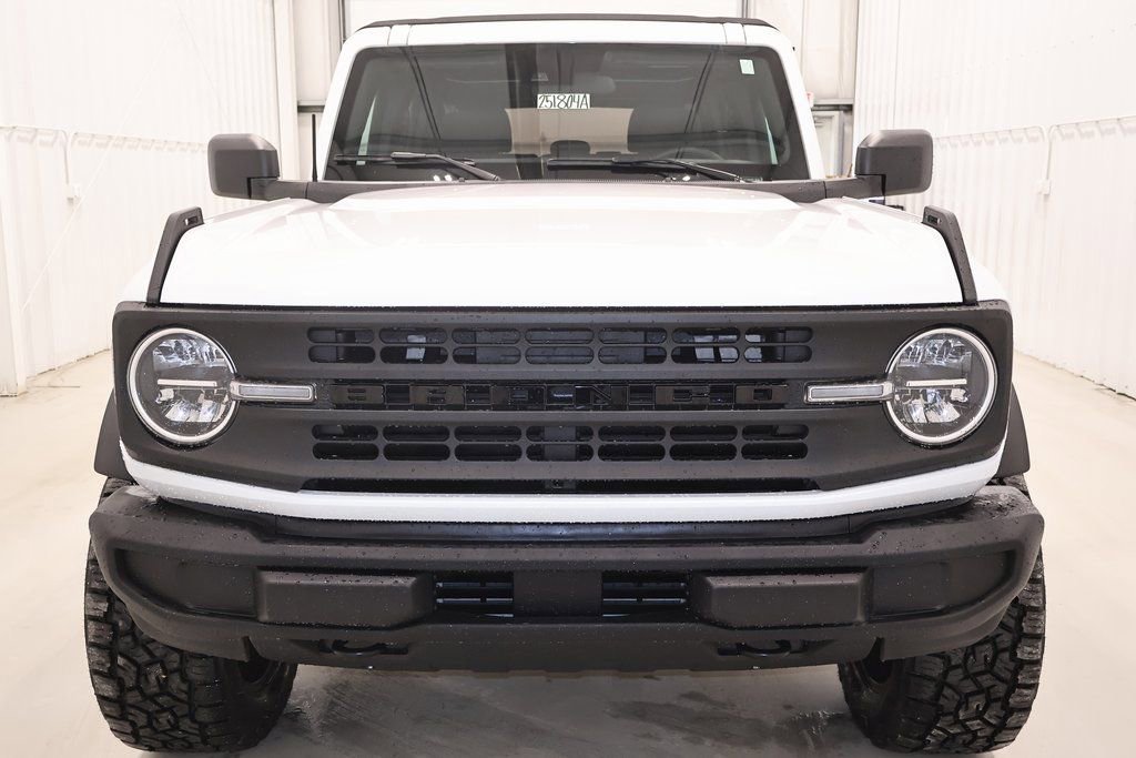 Certified 2022 Ford Bronco Base image 17