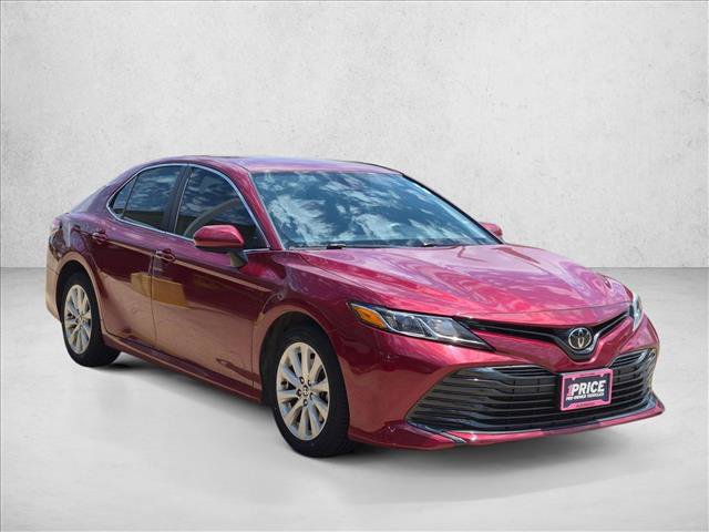Used 2020 Toyota Camry LE FWD image 3